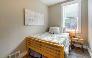 Historic Gig Harbor Waterfront Retreat with Private Beach - Gig Harbor, Washington