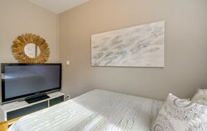 Historic Gig Harbor Waterfront Retreat with Private Beach - Gig Harbor, Washington