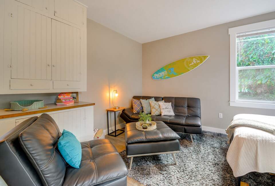 Historic Gig Harbor Waterfront Retreat with Private Beach - Gig Harbor, Washington