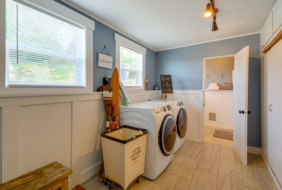 Historic Gig Harbor Waterfront Retreat with Private Beach - Gig Harbor, Washington