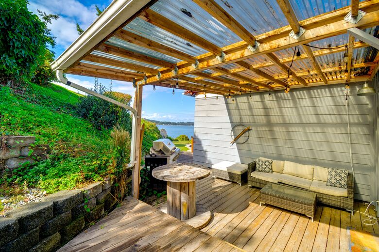 Historic Gig Harbor Waterfront Retreat with Private Beach - Gig Harbor, Washington