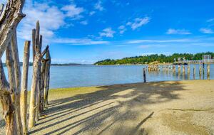 Historic Gig Harbor Waterfront Retreat with Private Beach - Gig Harbor, Washington