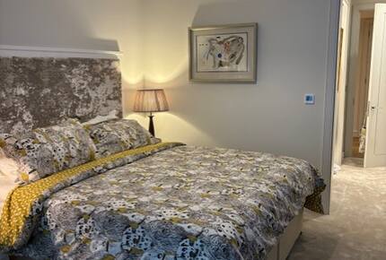 Landsdowne Place - Dublin, Ireland