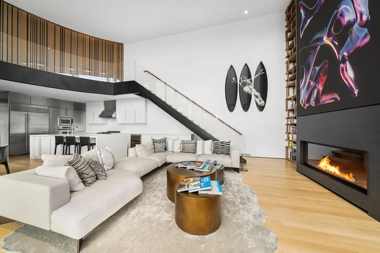 The Glass House in the Sky | Architectural Perfection Above Manhattan - New York, New York