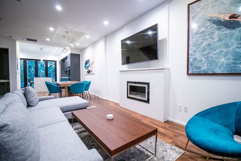 Stylish Brownstone Retreat in the Heart of Historic Brooklyn - Brooklyn, New York