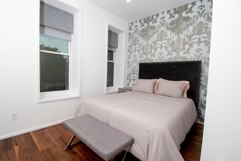 Stylish Brownstone Retreat in the Heart of Historic Brooklyn - Brooklyn, New York