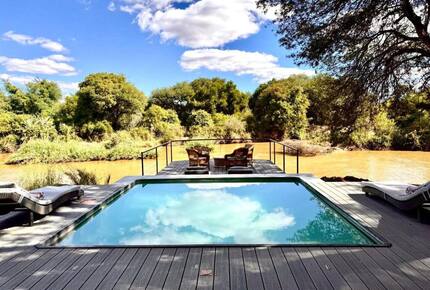 Tapologo River Lodge - Tsetsebjwe, Botswana