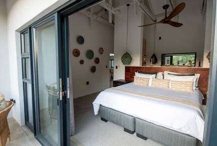 Tapologo River Lodge - Tsetsebjwe, Botswana