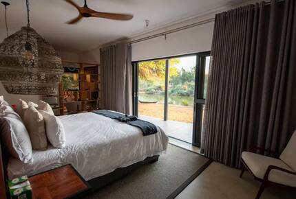 Tapologo River Lodge - Tsetsebjwe, Botswana