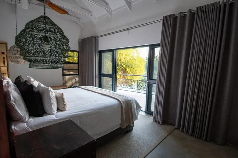 Tapologo River Lodge - Tsetsebjwe, Botswana