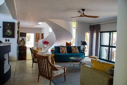 Tapologo River Lodge - Tsetsebjwe, Botswana