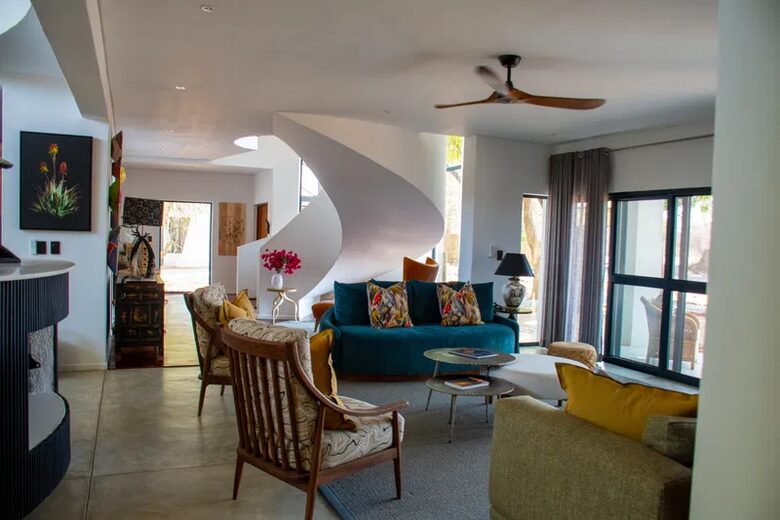 Tapologo River Lodge - Tsetsebjwe, Botswana