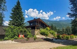 Reve Chalet | An 8-Acre Alpine Estate in the Heart of Revelstoke