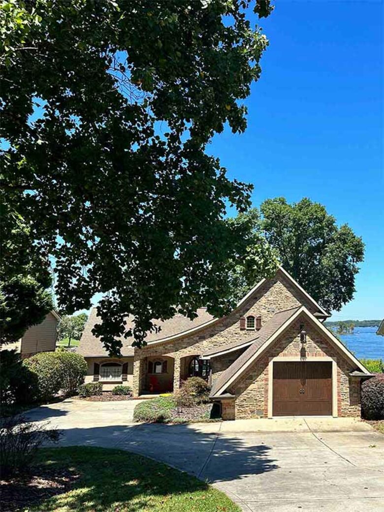 Dockside Serenity | A Lake Norman Escape - Denver, North Carolina