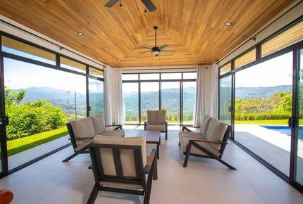 Modern Mountain Retreat with Private Pool & Panoramic Views - Atenas, Costa Rica
