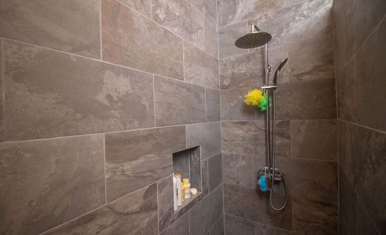 Modern Mountain Retreat with Private Pool & Panoramic Views - Atenas, Costa Rica