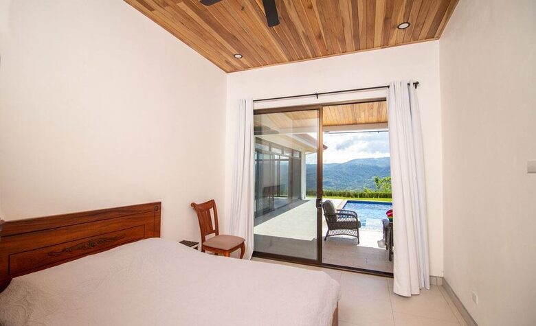 Modern Mountain Retreat with Private Pool & Panoramic Views - Atenas, Costa Rica