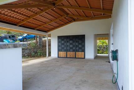Modern Mountain Retreat with Private Pool & Panoramic Views - Atenas, Costa Rica