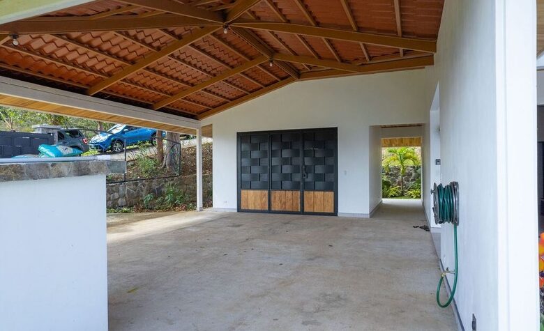 Modern Mountain Retreat with Private Pool & Panoramic Views - Atenas, Costa Rica