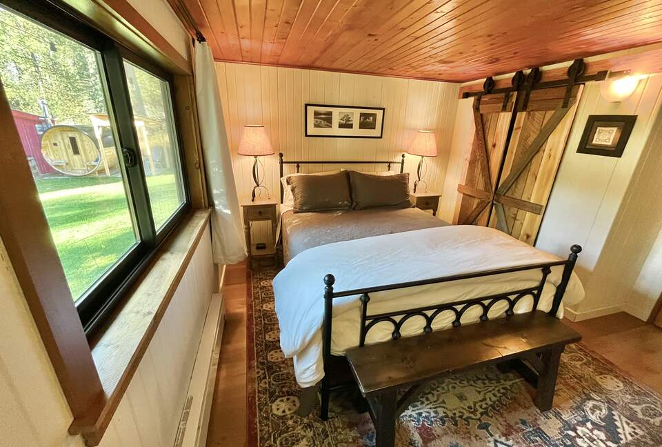 Mountain Comfort Near Trails, Town & Glacier National Park - Whitefish, Montana