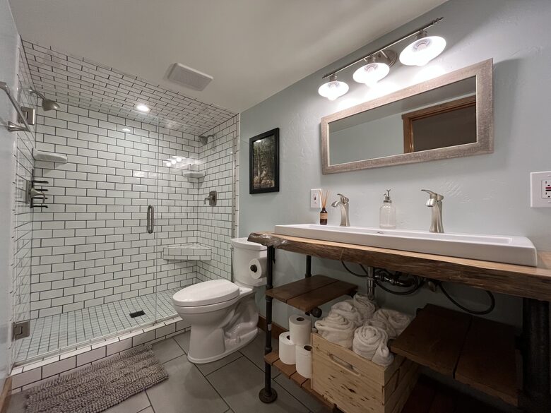 Mountain Comfort Near Trails, Town & Glacier National Park - Whitefish, Montana