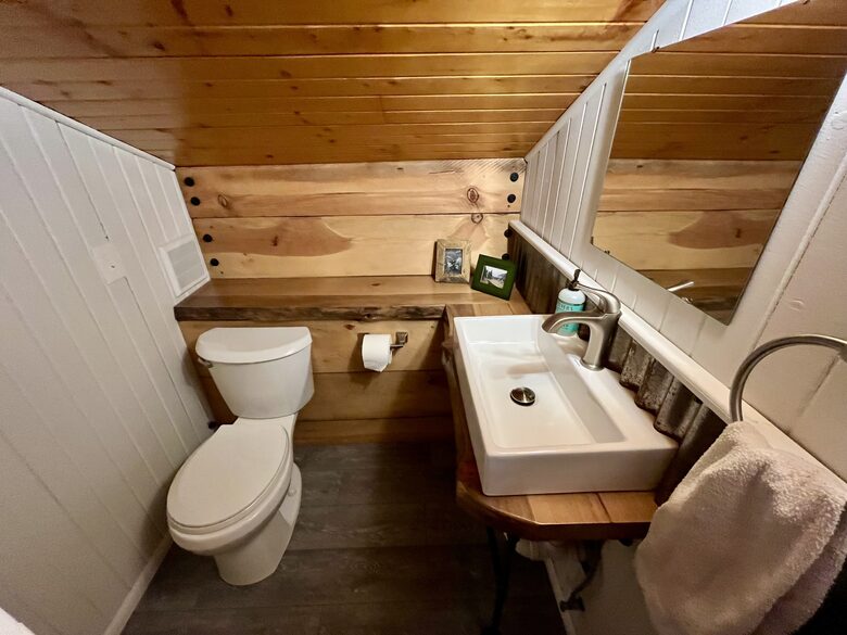 Mountain Comfort Near Trails, Town & Glacier National Park - Whitefish, Montana