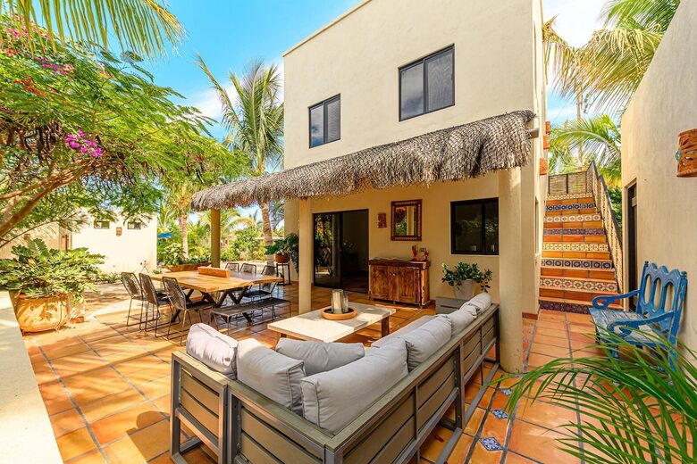 Tropical Hideaway with Pool & Casita Near Pescadero Beach - El Pescadero, Mexico