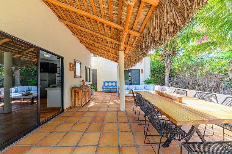 Tropical Hideaway with Pool & Casita Near Pescadero Beach - El Pescadero, Mexico