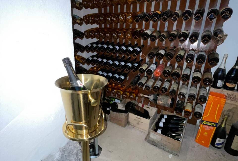 Peaceful Tuscan Getaway with Hill Views & Sauna - Massa Marittima, Italy