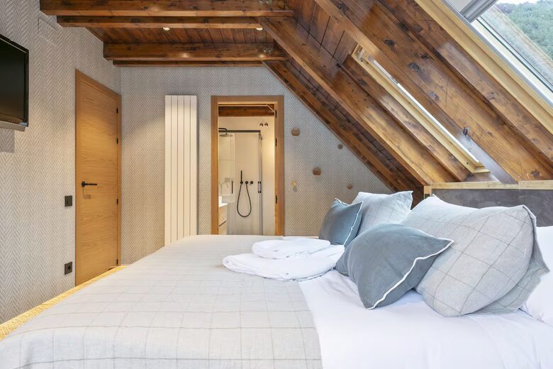 Sophisticated Alpine Triplex - Baqueira, Spain