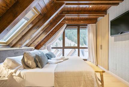 Sophisticated Alpine Triplex - Baqueira, Spain