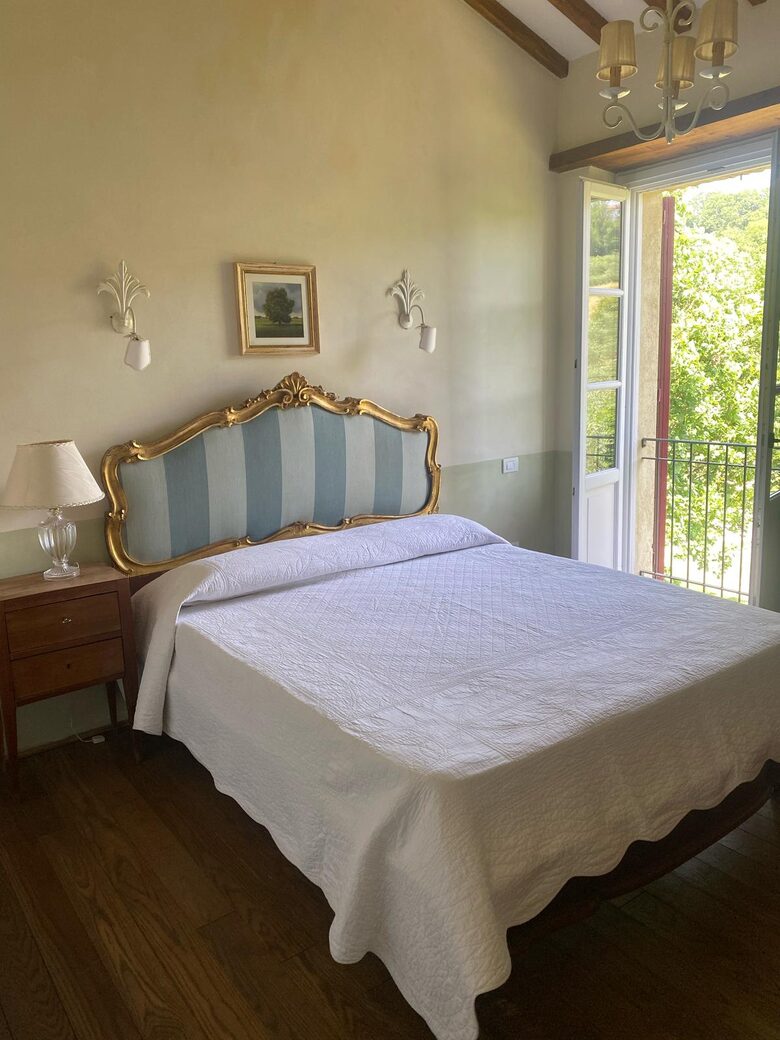 A Hilltop Country Villa in San Gemini - San Gemini, Italy