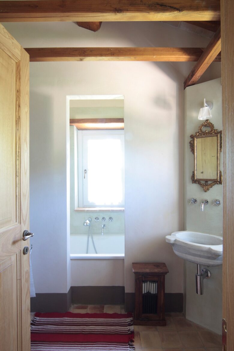 A Hilltop Country Villa in San Gemini - San Gemini, Italy