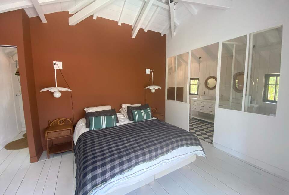 Tasteful French Hideaway with Outdoor Pool - Lège-Cap-Ferret, France