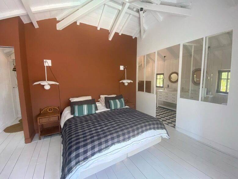 Tasteful French Hideaway with Outdoor Pool - Lège-Cap-Ferret, France