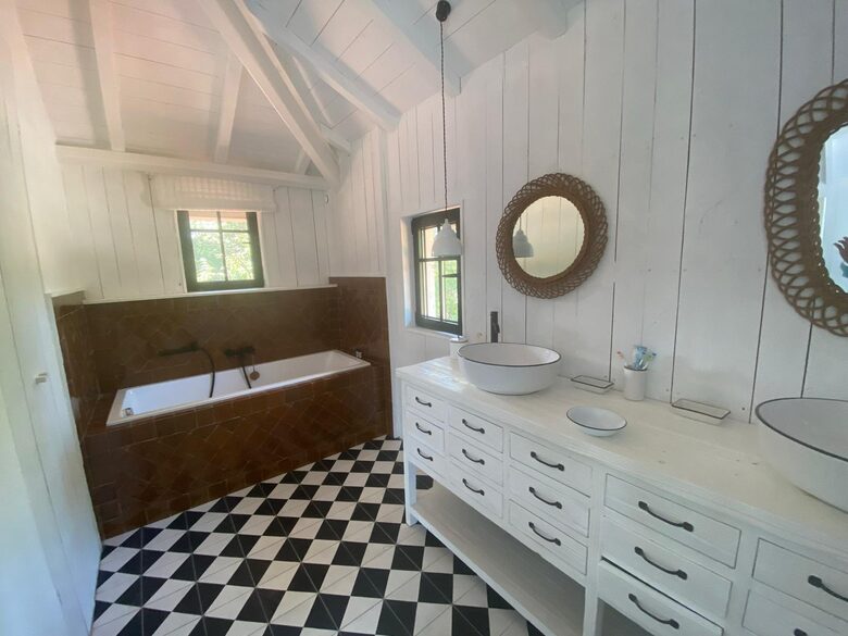 Tasteful French Hideaway with Outdoor Pool - Lège-Cap-Ferret, France