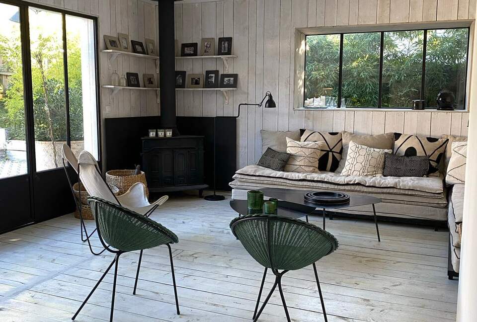 Tasteful French Hideaway with Outdoor Pool - Lège-Cap-Ferret, France