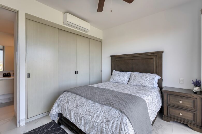 Stylish Coastal Escape in the Heart of Cabo San Lucas - Cabo San Lucas, Mexico