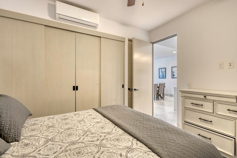 Stylish Coastal Escape in the Heart of Cabo San Lucas - Cabo San Lucas, Mexico