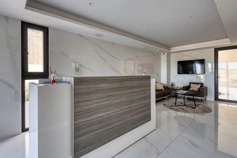 Stylish Coastal Escape in the Heart of Cabo San Lucas - Cabo San Lucas, Mexico