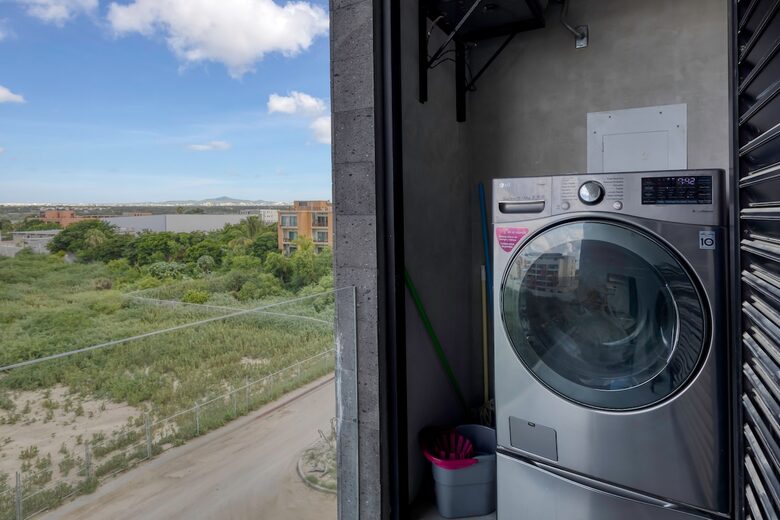 Stylish Coastal Escape in the Heart of Cabo San Lucas - Cabo San Lucas, Mexico