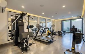 Stylish Coastal Escape in the Heart of Cabo San Lucas - Cabo San Lucas, Mexico