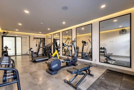 Stylish Coastal Escape in the Heart of Cabo San Lucas - Cabo San Lucas, Mexico