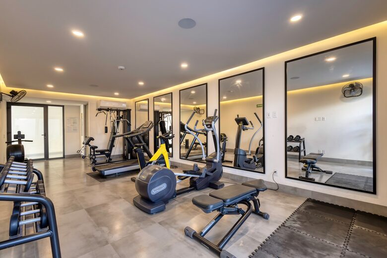 Stylish Coastal Escape in the Heart of Cabo San Lucas - Cabo San Lucas, Mexico