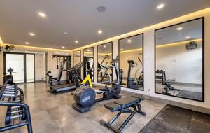 Stylish Coastal Escape in the Heart of Cabo San Lucas - Cabo San Lucas, Mexico