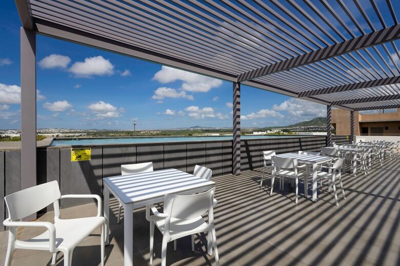 Stylish Coastal Escape in the Heart of Cabo San Lucas - Cabo San Lucas, Mexico