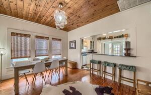 Comal River Bungalow | Steps to Schlitterbahn & Downtown - New Braunfels, Texas