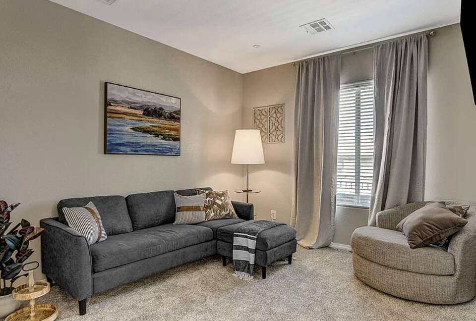 Las Vegas Retreat | Gated Oasis with Pool near the Strip - Las Vegas, Nevada