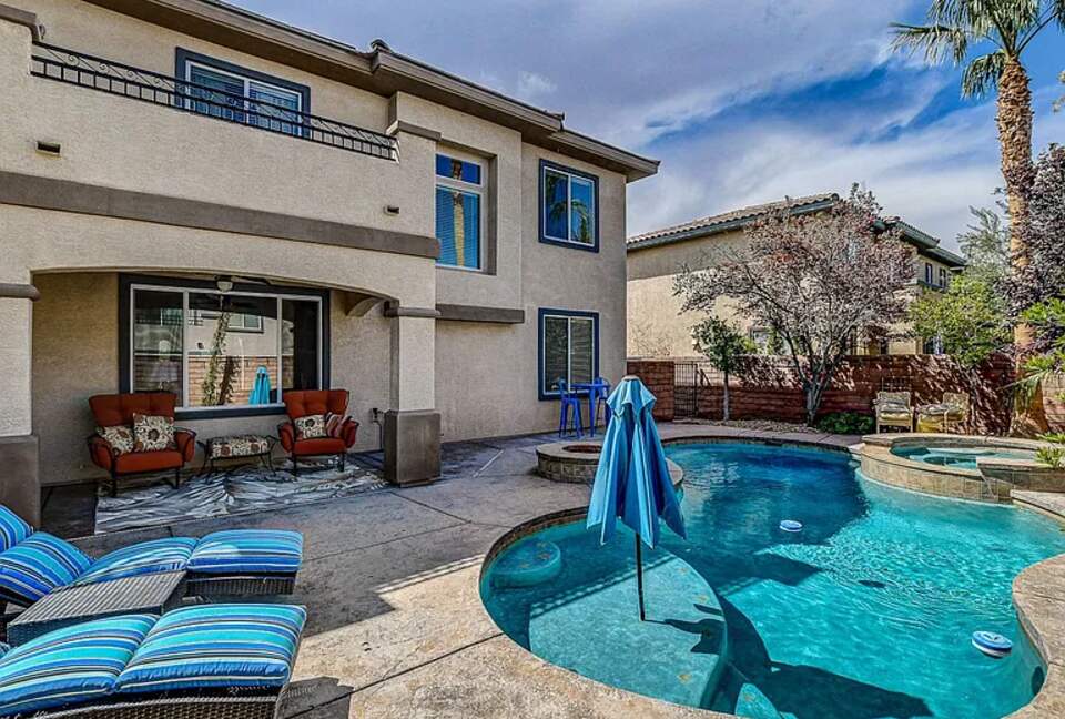 Las Vegas Retreat | Gated Oasis with Pool near the Strip - Las Vegas, Nevada