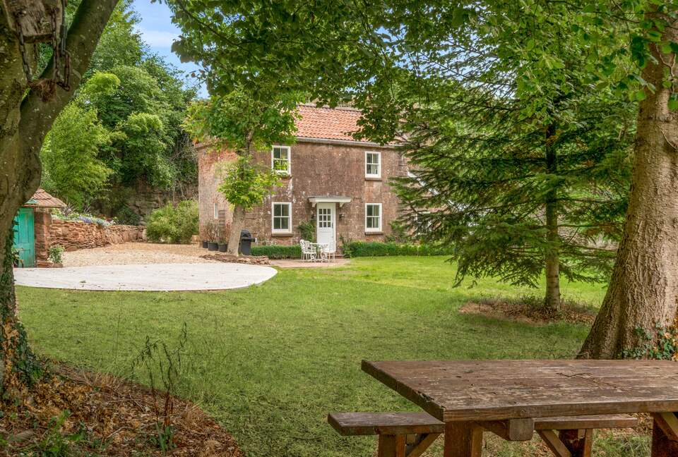 Charming 19th-Century Cottage - Tiverton, United Kingdom